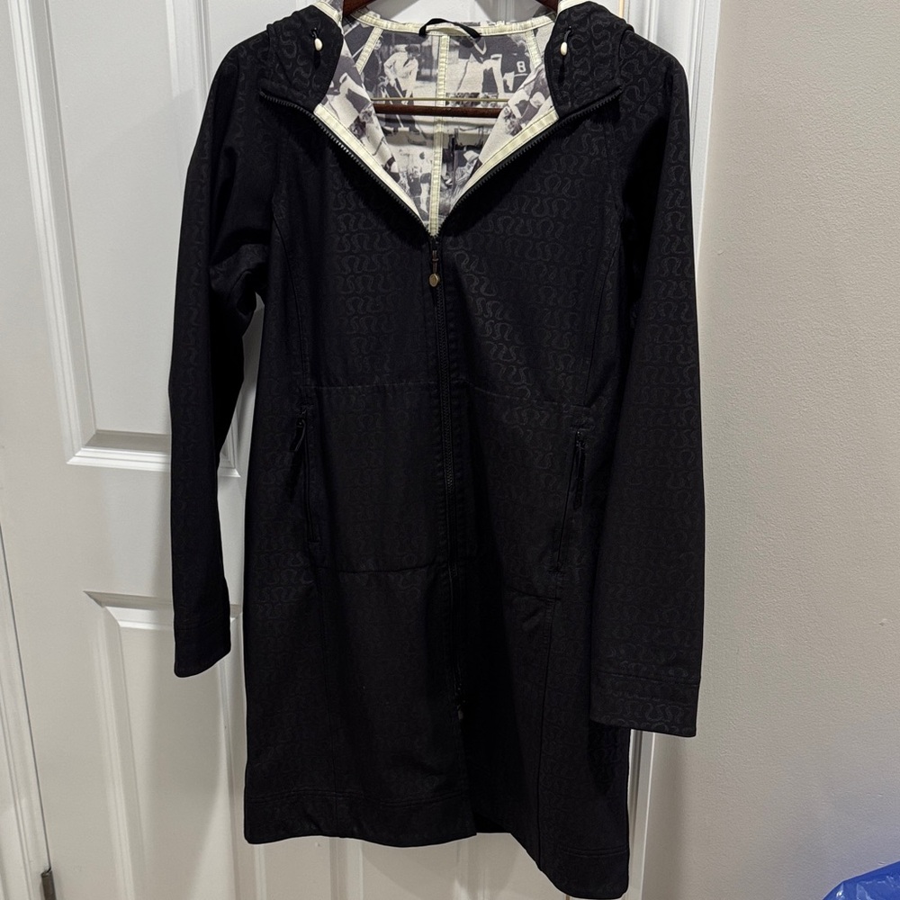 lululemon athletica Black Hooded Utility Jacket Raincoat